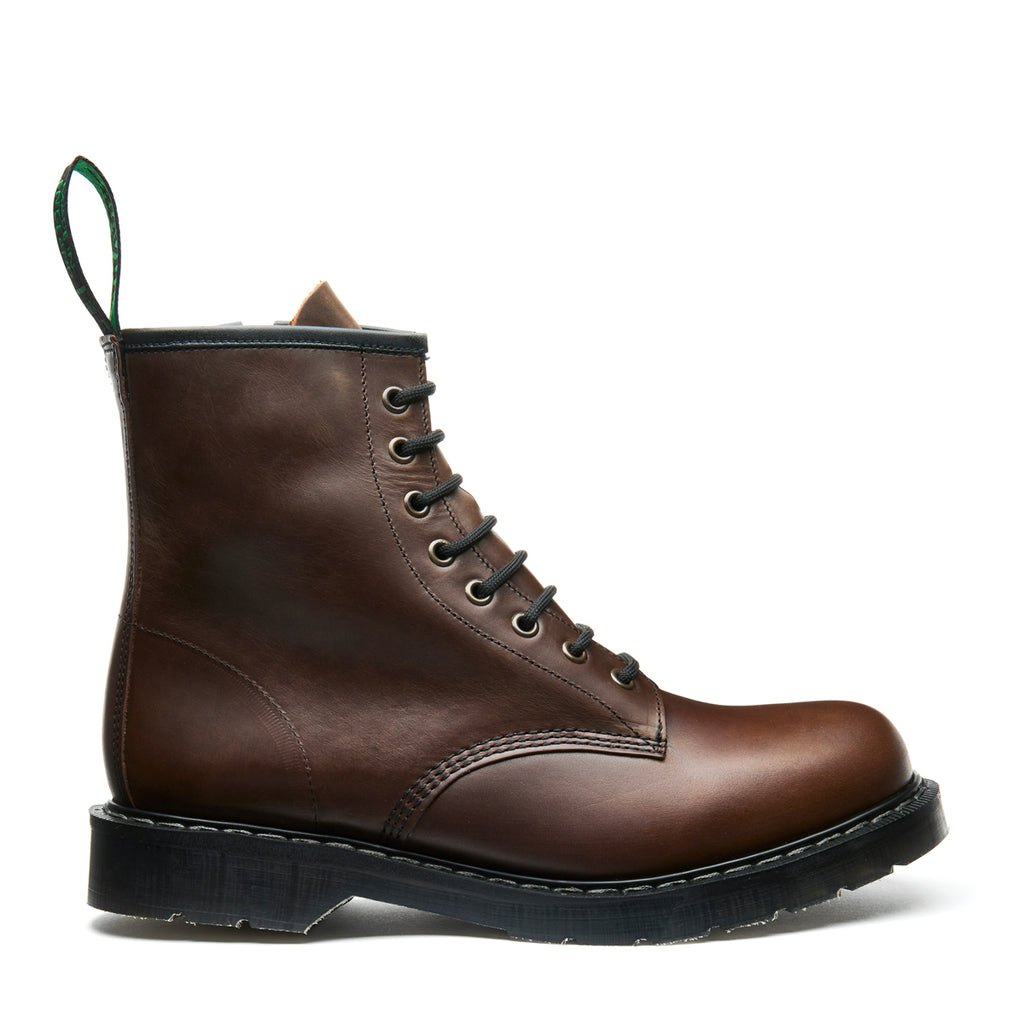 Gaucho Crazy Horse 8 Eye Zip Derby Boot | Solovair | Classic Collection ...